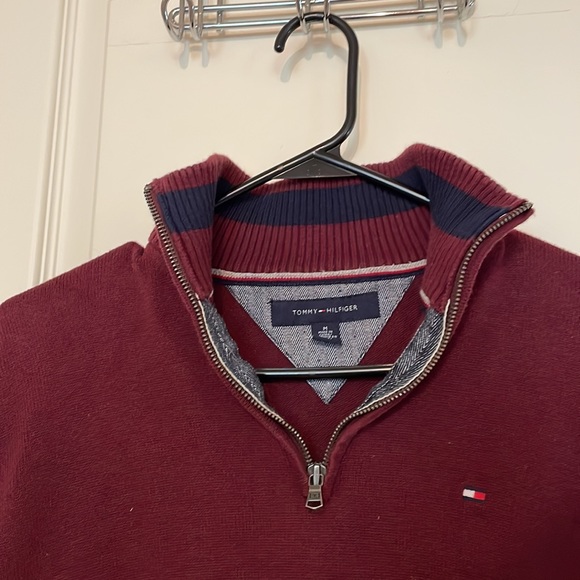 Tommy Hilfiger Quarter Zip Pullover - Picture 3 of 4